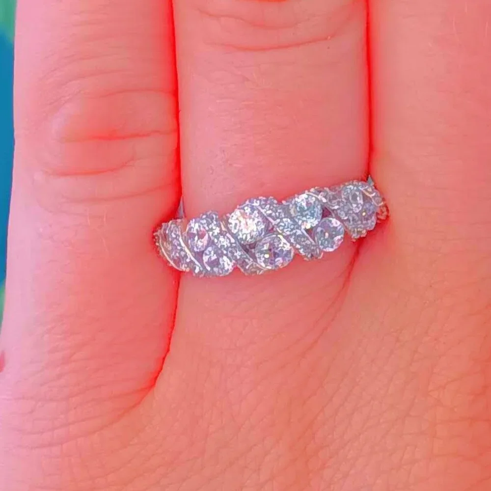Sterling Silver Cubic Zirconia Cluster Twist Band Ring *NEW* - Picture 1 of 16